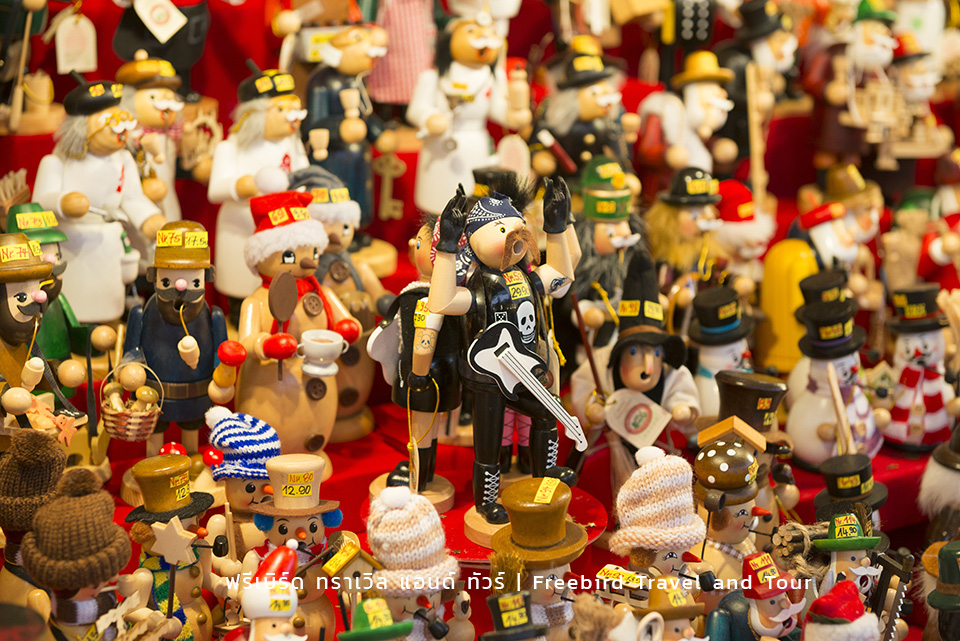 wooden-toy-christmas-market-nuremberg-germany-freebirdtravel
